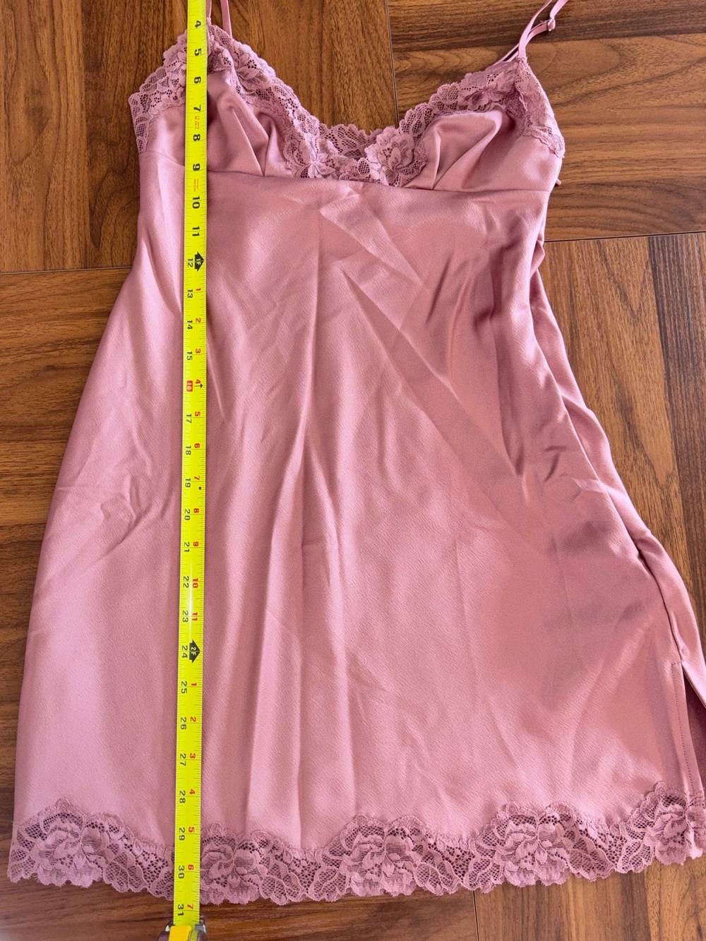 House of CB 'Nia' Rose Pink Satin + Lace Slip Dress NWOT - Picture 11 of 16